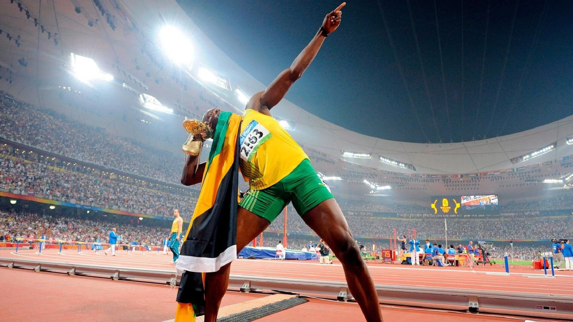 巴萨正面击溃丹麦，皮克成为关键先生，一场战术与意志的胜利