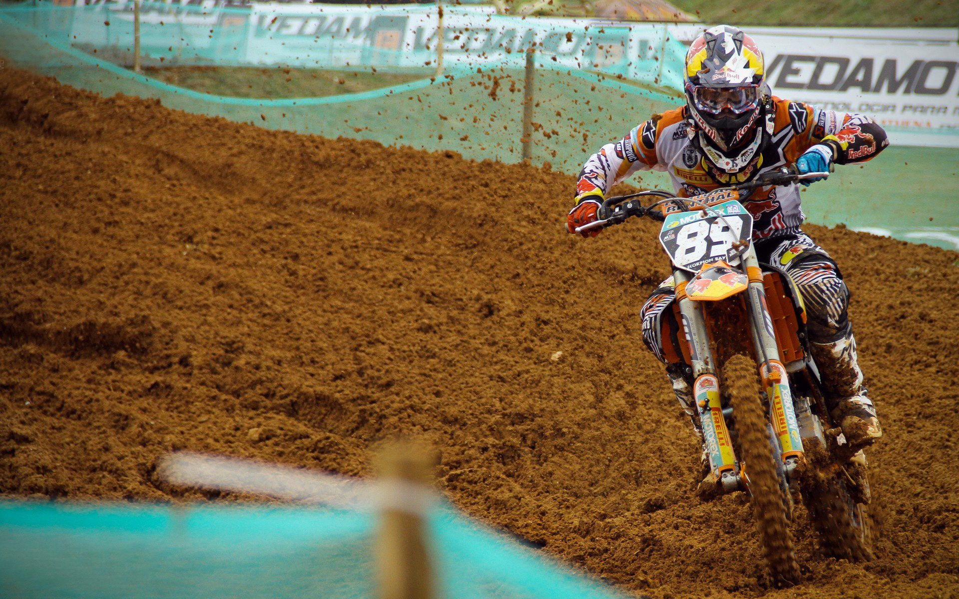 开云平台-当C罗在NBA总决赛投进制胜球，体育迷的平行宇宙狂欢