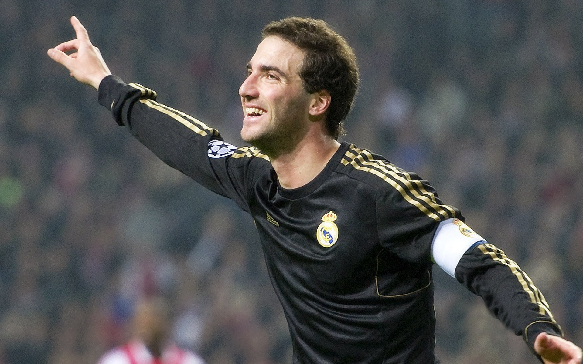 切特·霍姆格伦,当独角兽的阴影笼罩麦迪逊,新一代巨星于嘘声中加冕